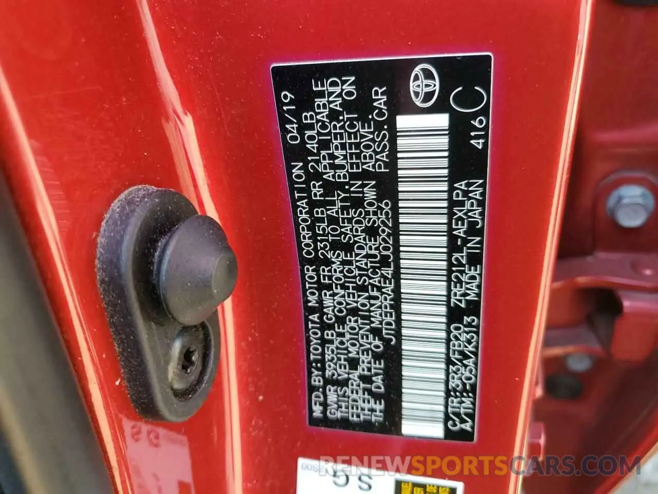 13 Photograph of a damaged car JTDEPRAE4LJ029256 TOYOTA COROLLA 2020