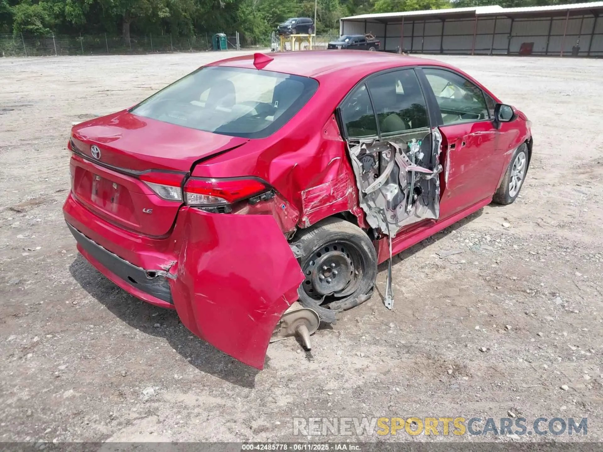 4 Photograph of a damaged car JTDEPRAE4LJ034201 TOYOTA COROLLA 2020