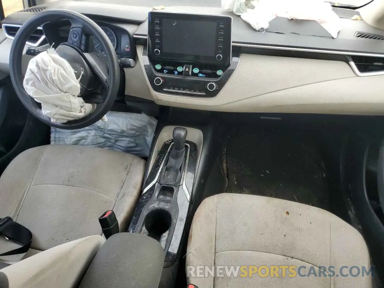 8 Photograph of a damaged car JTDEPRAE4LJ037051 TOYOTA COROLLA 2020