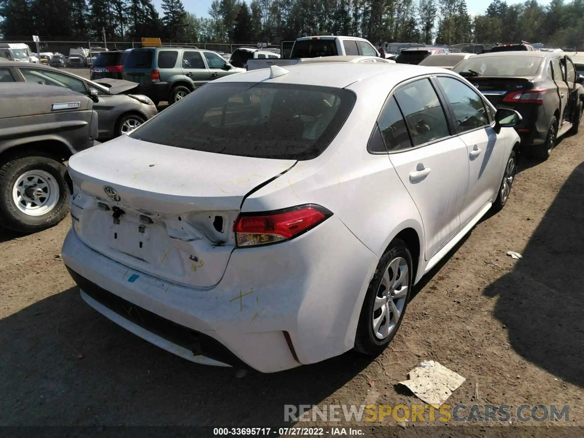 4 Photograph of a damaged car JTDEPRAE4LJ047420 TOYOTA COROLLA 2020