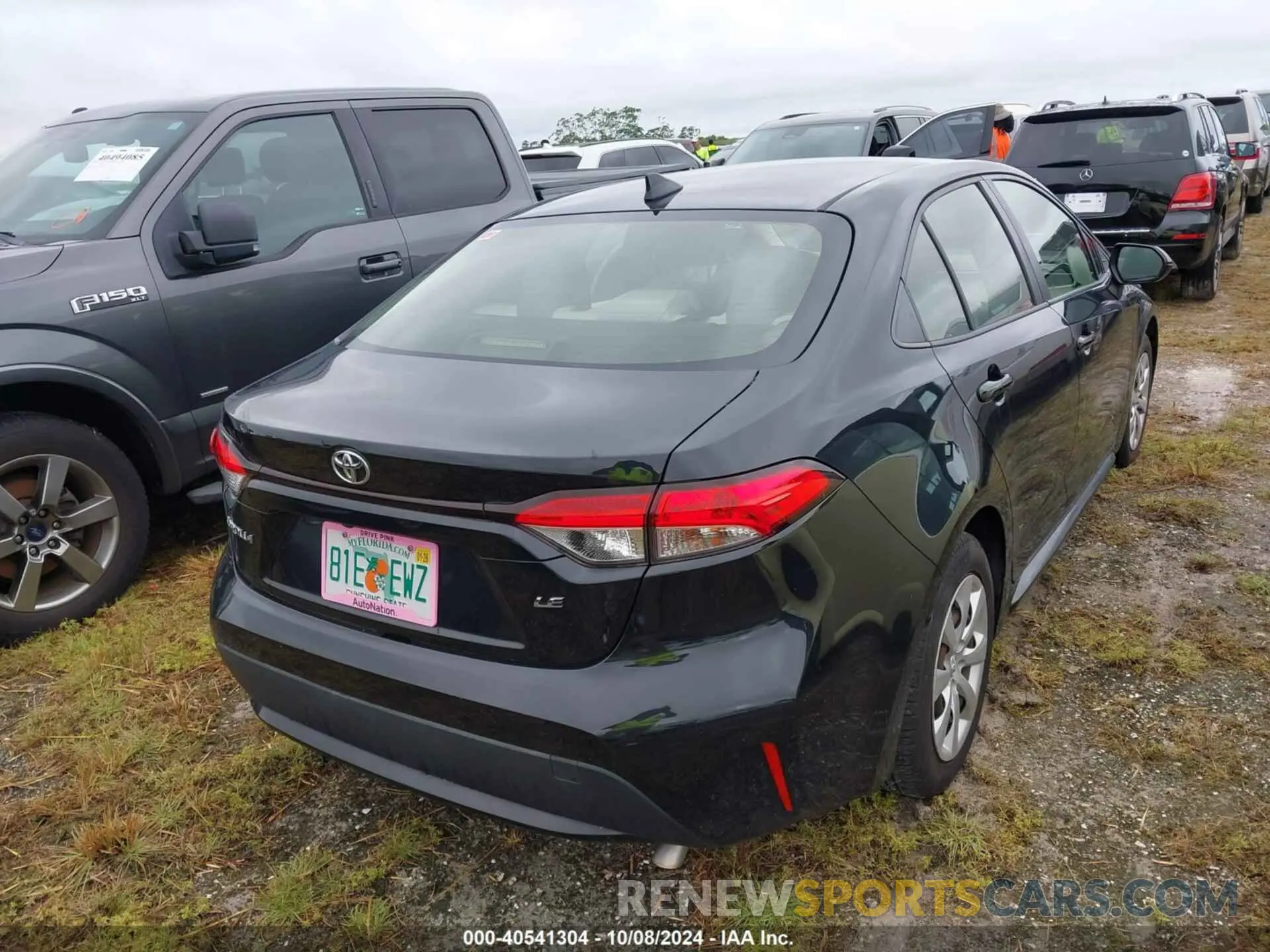 4 Photograph of a damaged car JTDEPRAE4LJ049636 TOYOTA COROLLA 2020
