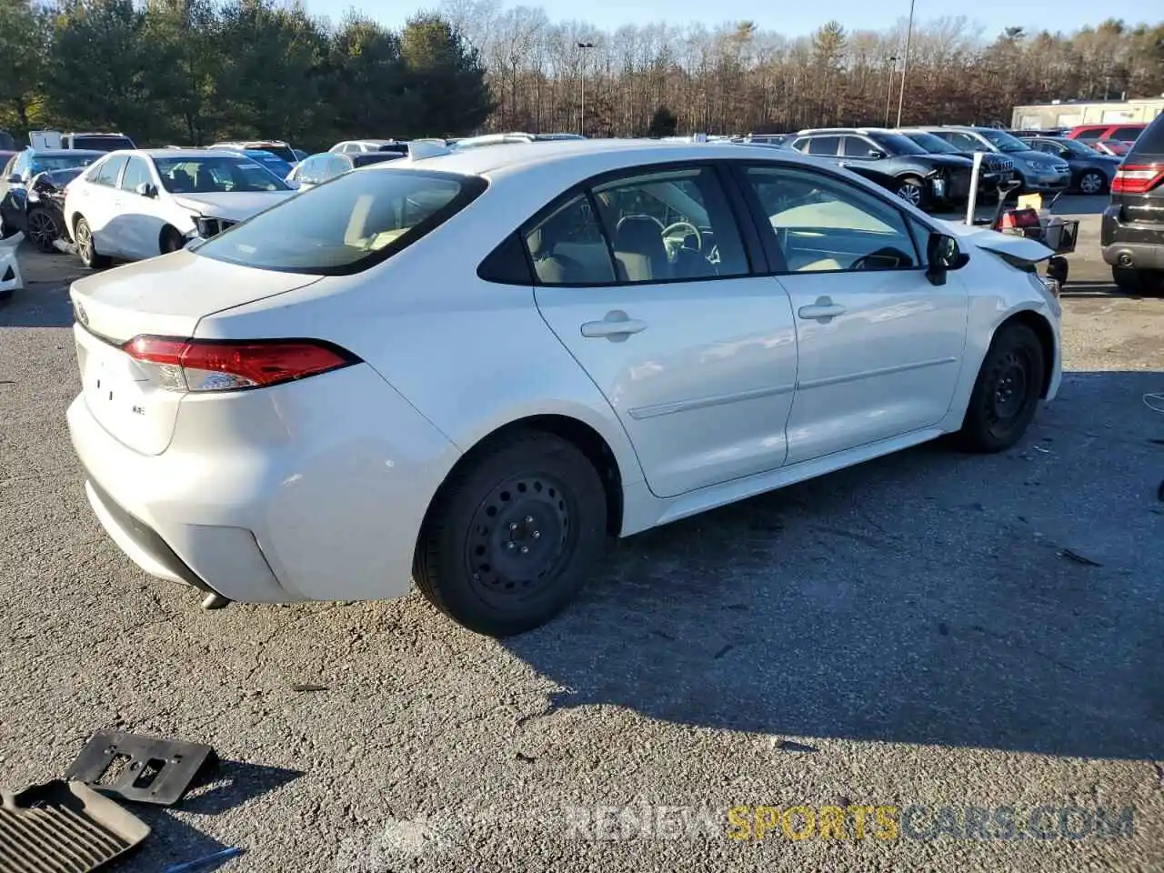 3 Photograph of a damaged car JTDEPRAE4LJ057316 TOYOTA COROLLA 2020