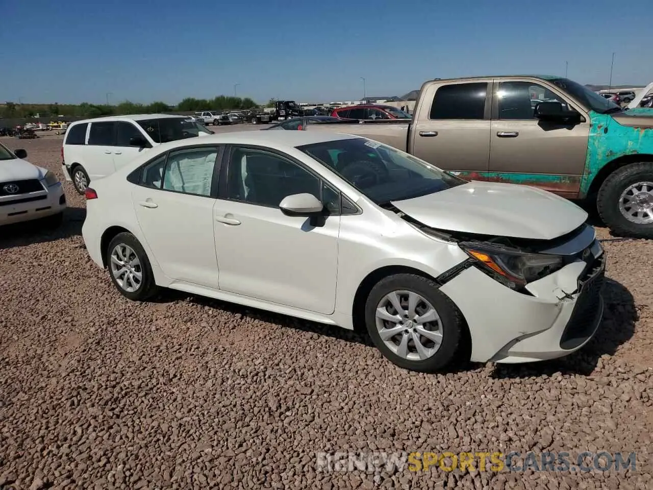 4 Photograph of a damaged car JTDEPRAE4LJ058059 TOYOTA COROLLA 2020