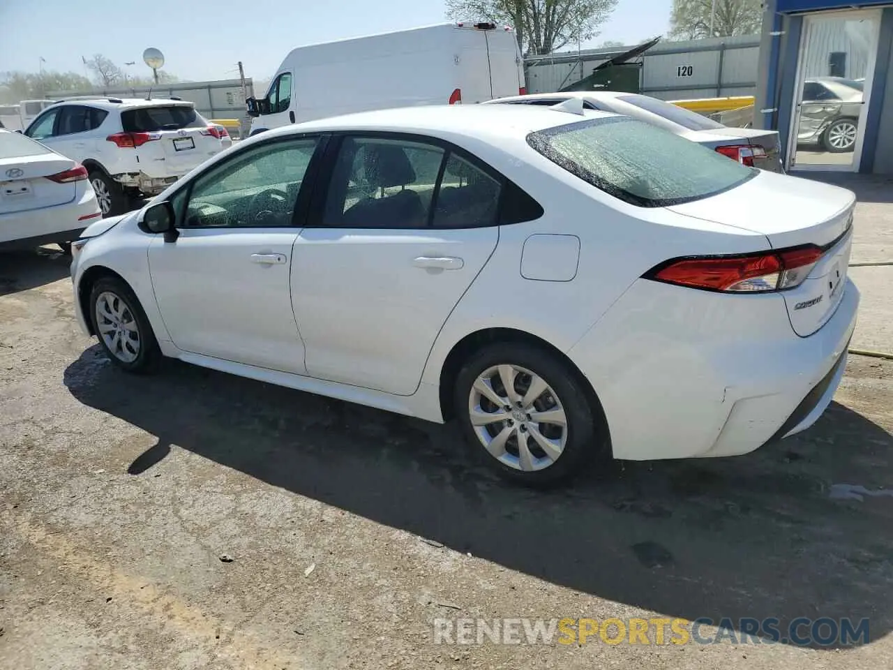 2 Photograph of a damaged car JTDEPRAE4LJ067361 TOYOTA COROLLA 2020