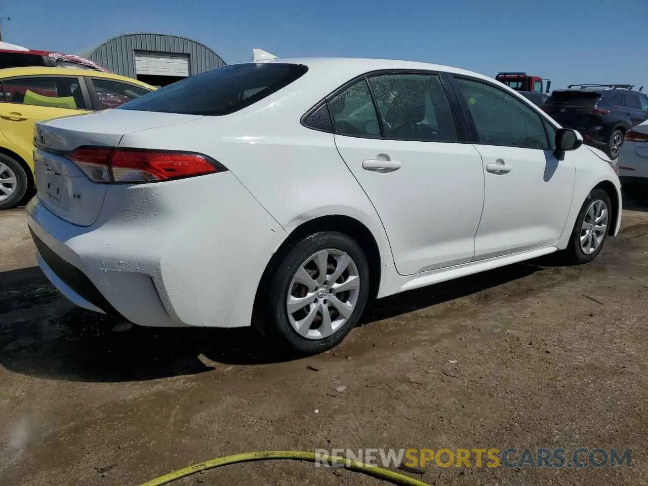 3 Photograph of a damaged car JTDEPRAE4LJ067361 TOYOTA COROLLA 2020