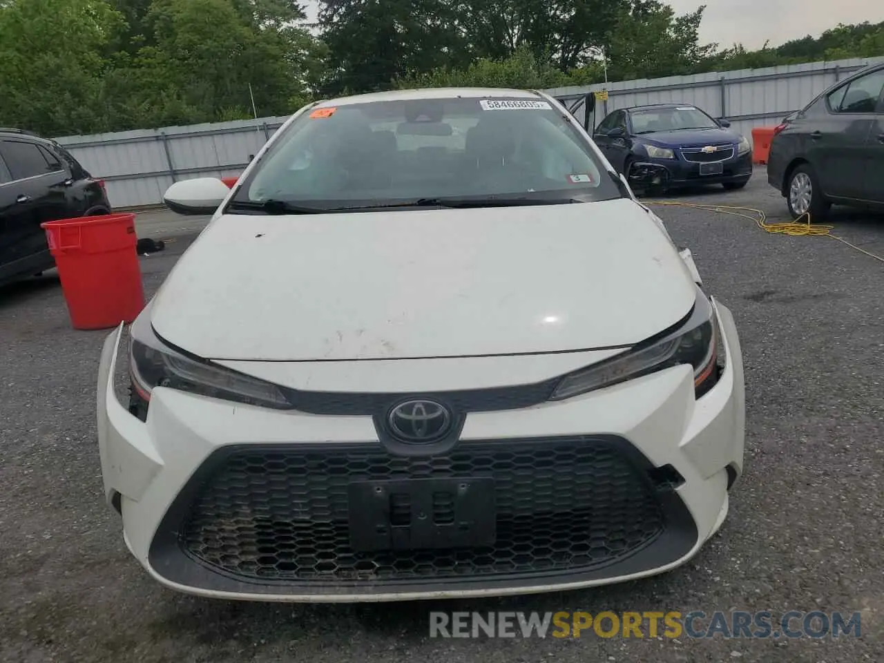 5 Photograph of a damaged car JTDEPRAE4LJ067960 TOYOTA COROLLA 2020