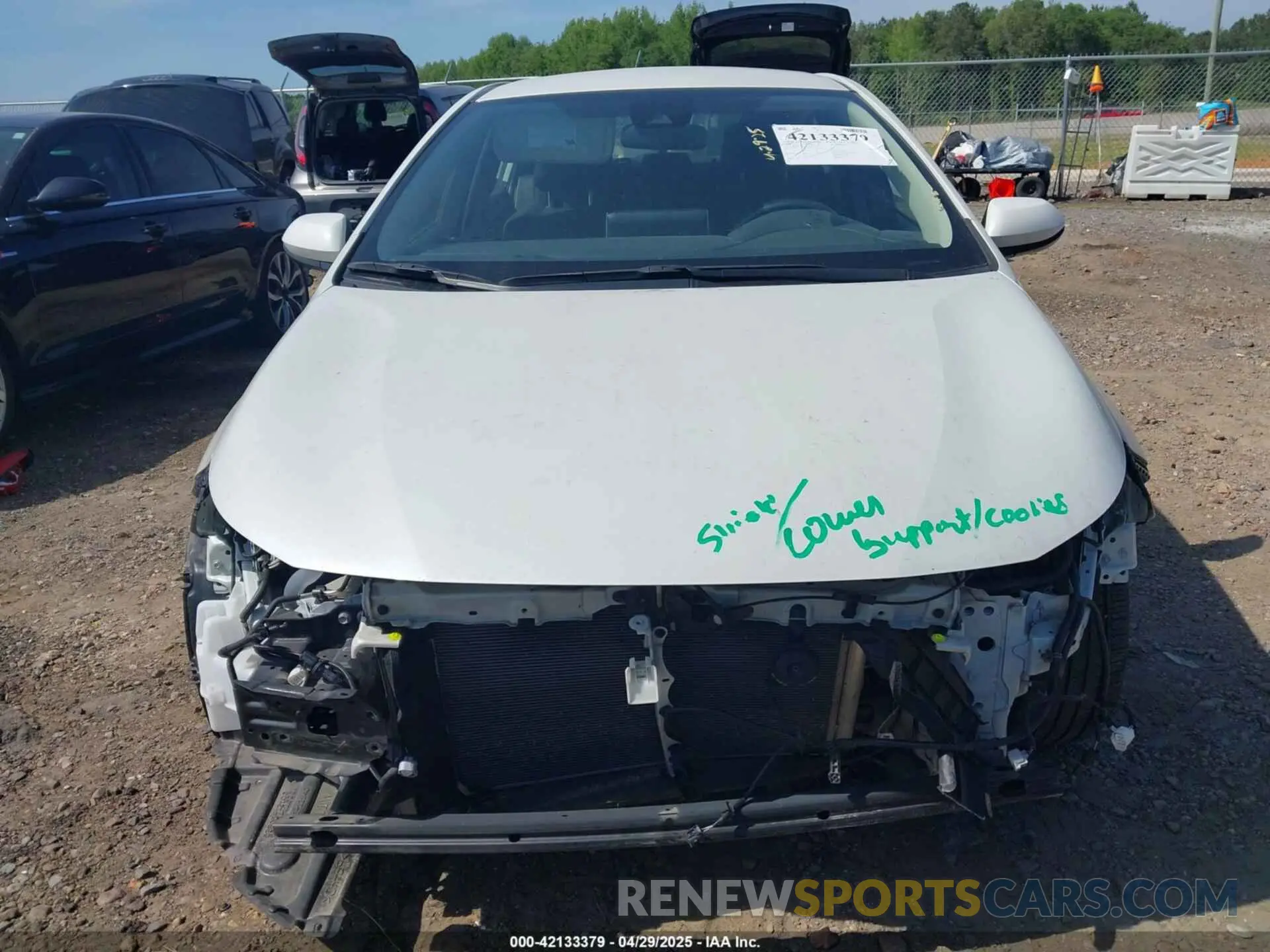 13 Photograph of a damaged car JTDEPRAE4LJ075914 TOYOTA COROLLA 2020