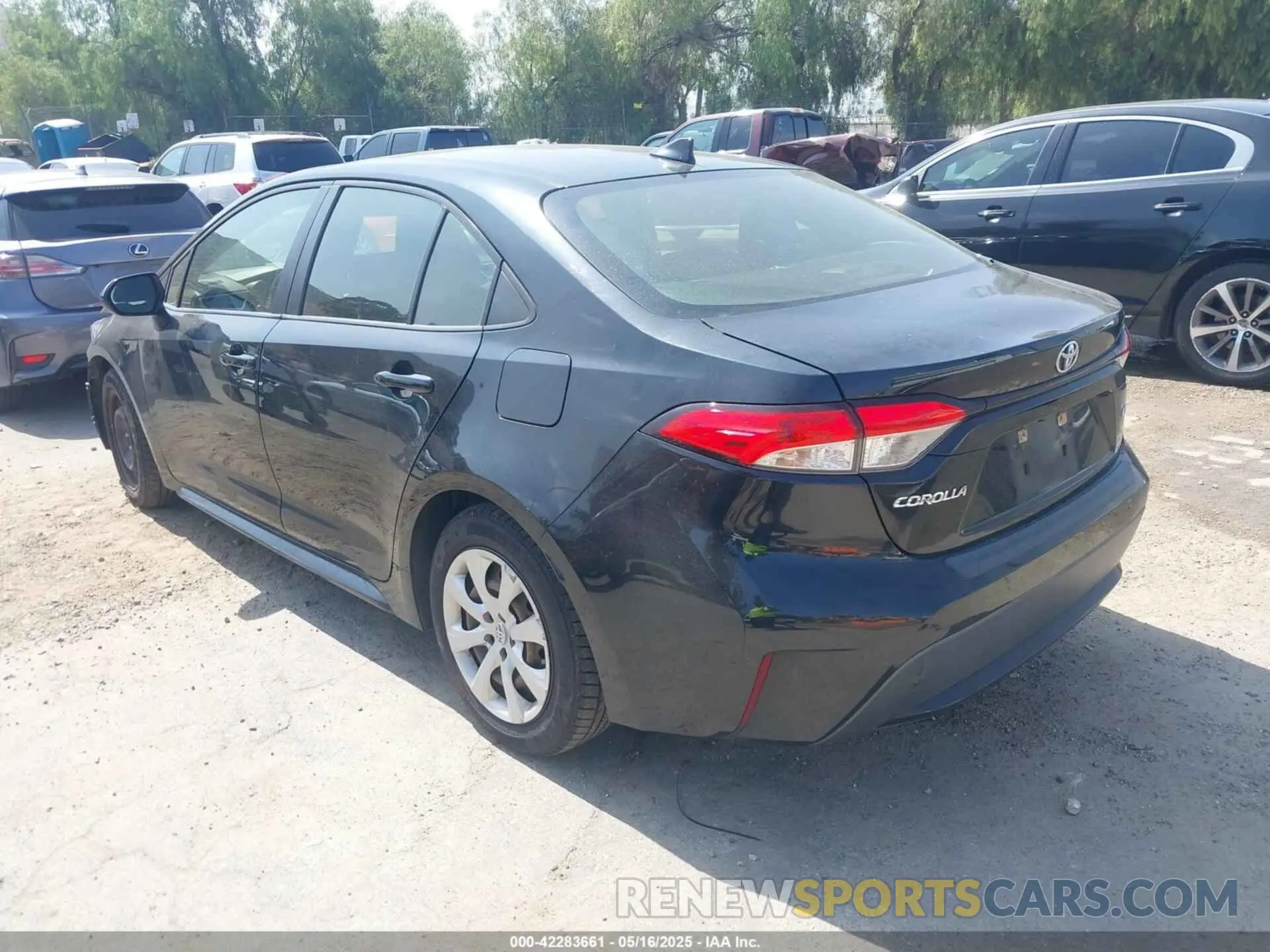 3 Photograph of a damaged car JTDEPRAE4LJ079090 TOYOTA COROLLA 2020