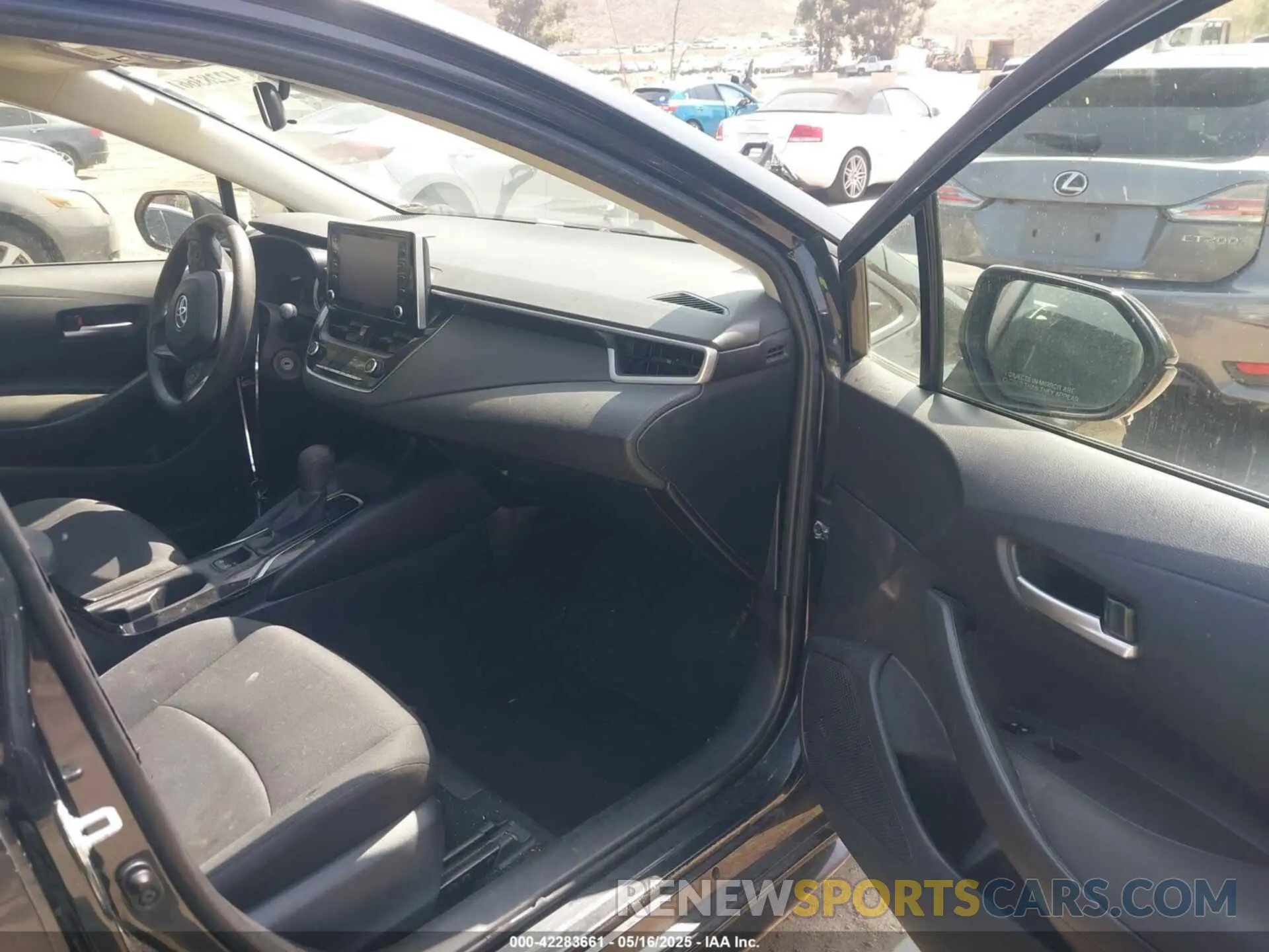 5 Photograph of a damaged car JTDEPRAE4LJ079090 TOYOTA COROLLA 2020