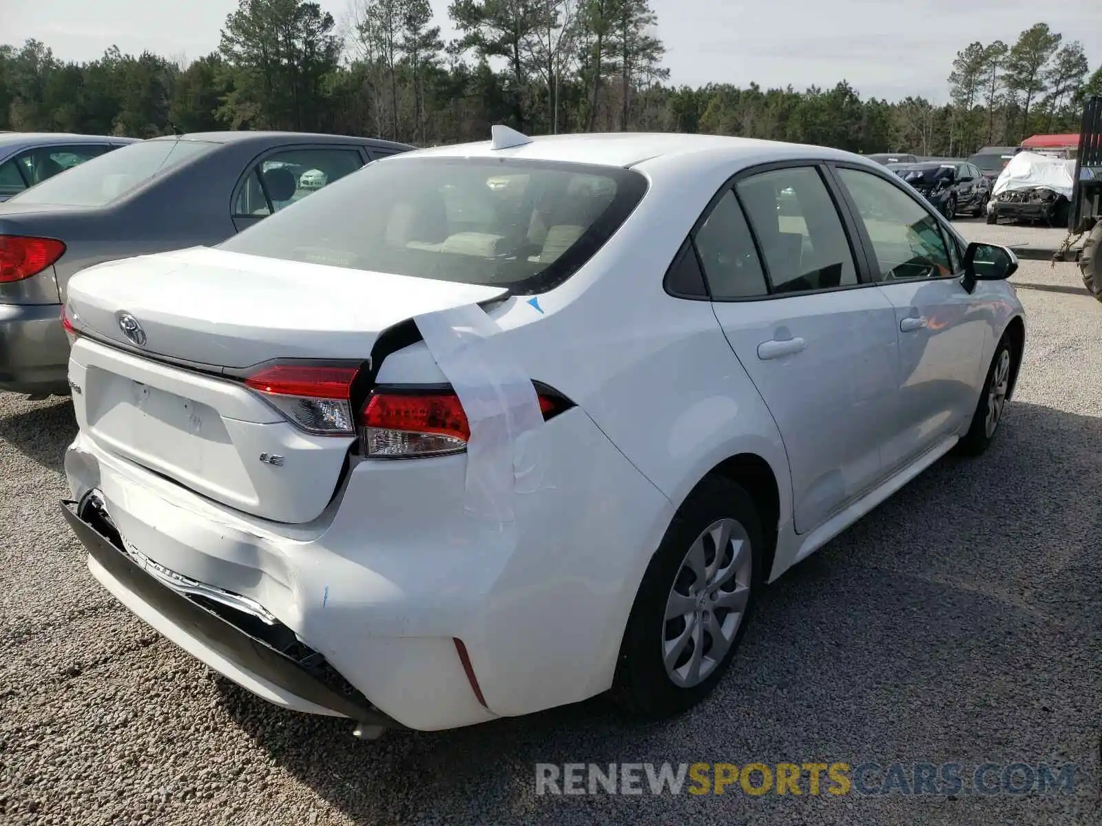 4 Photograph of a damaged car JTDEPRAE4LJ084600 TOYOTA COROLLA 2020