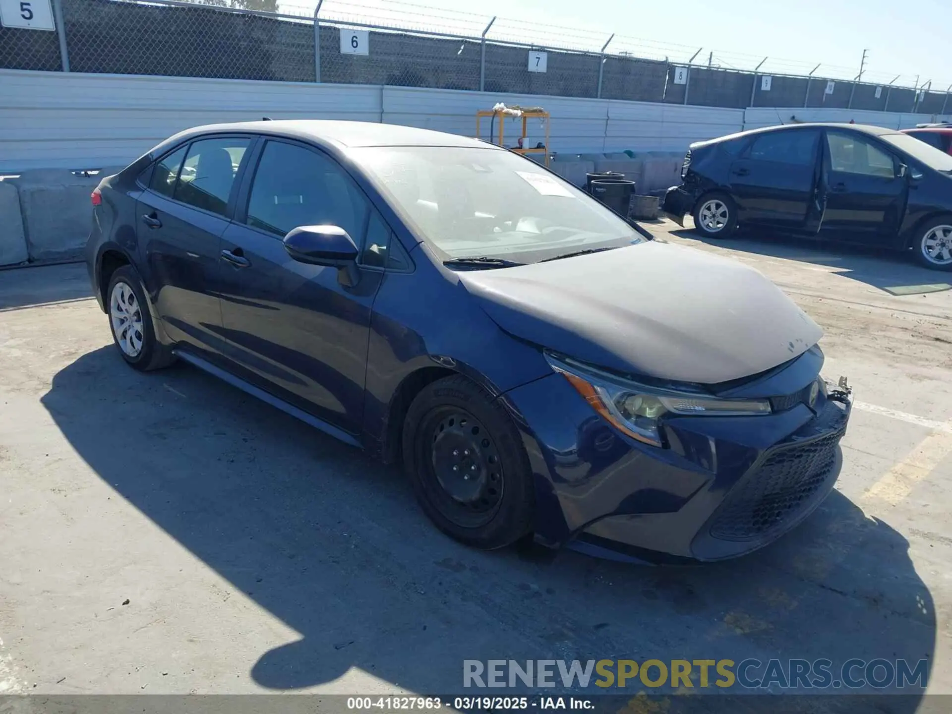 1 Photograph of a damaged car JTDEPRAE4LJ093104 TOYOTA COROLLA 2020