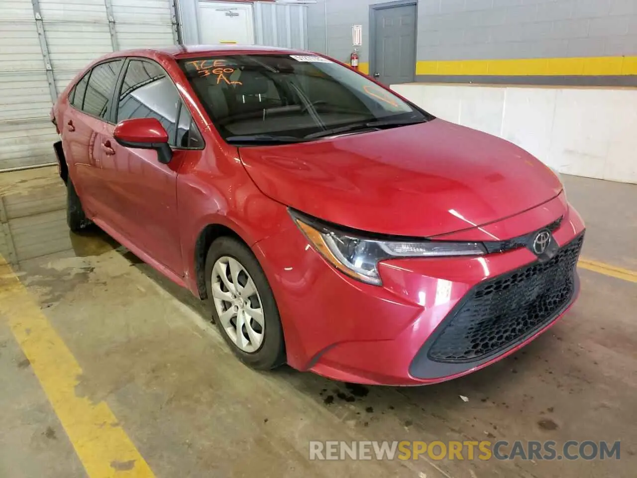 1 Photograph of a damaged car JTDEPRAE4LJ101055 TOYOTA COROLLA 2020