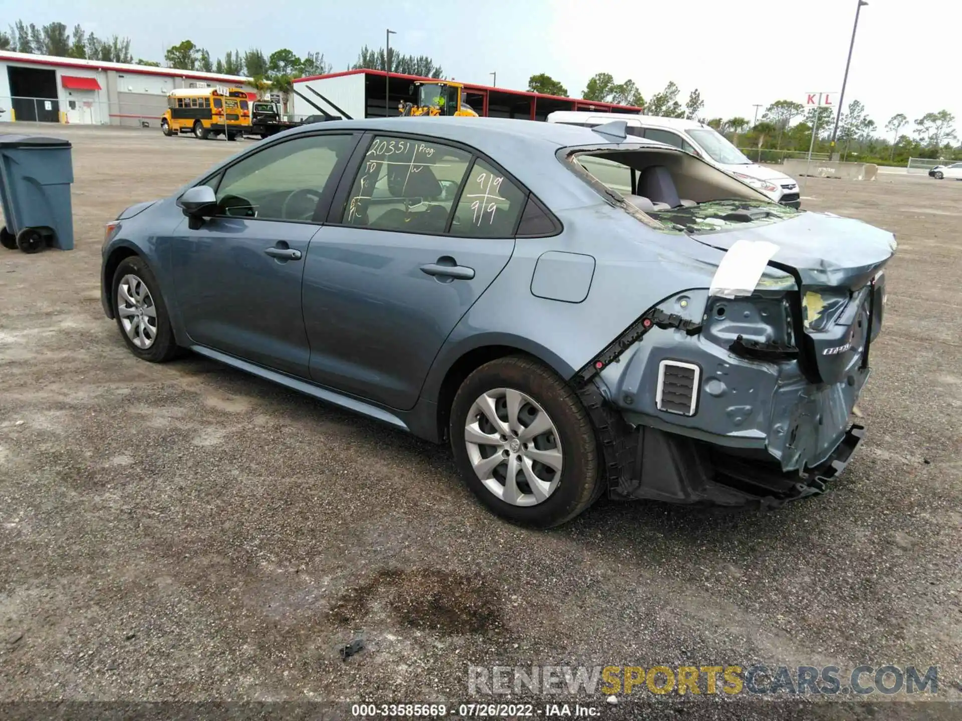 3 Photograph of a damaged car JTDEPRAE4LJ111990 TOYOTA COROLLA 2020