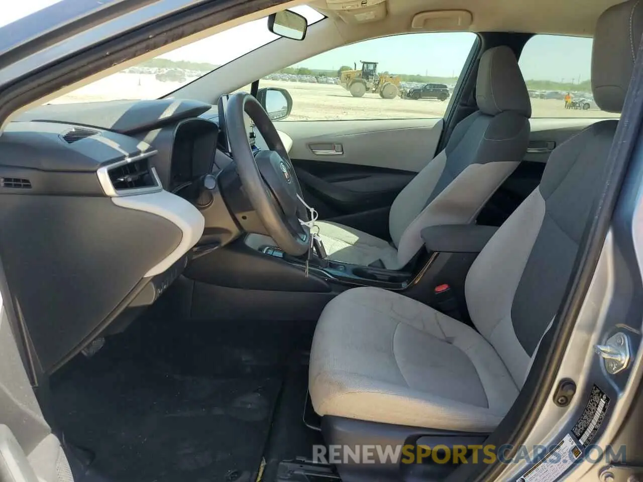 7 Photograph of a damaged car JTDEPRAE4LJ113402 TOYOTA COROLLA 2020