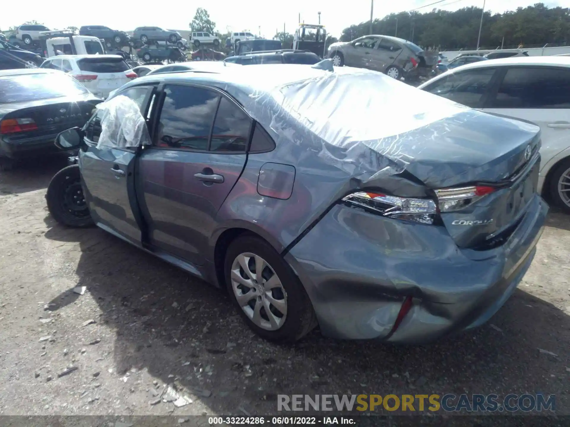 3 Photograph of a damaged car JTDEPRAE4LJ114579 TOYOTA COROLLA 2020