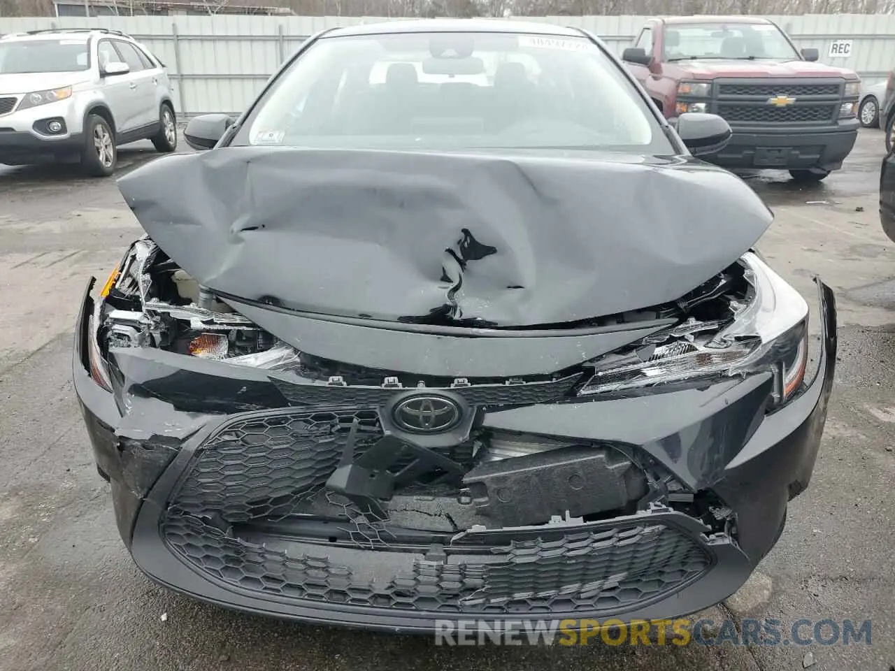 5 Photograph of a damaged car JTDEPRAE4LJ115828 TOYOTA COROLLA 2020