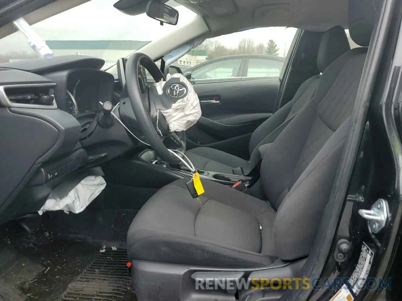 7 Photograph of a damaged car JTDEPRAE4LJ115828 TOYOTA COROLLA 2020