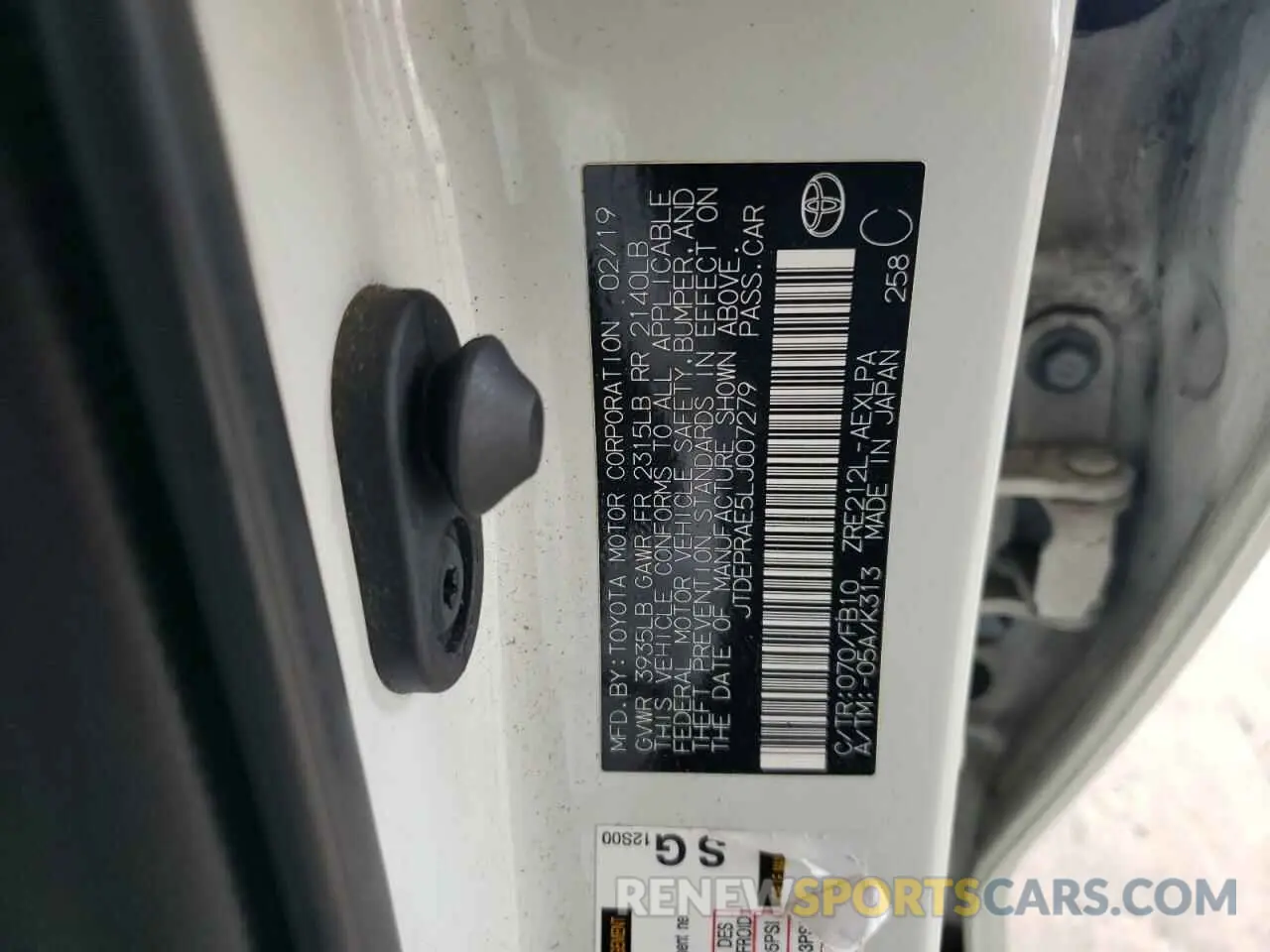 12 Photograph of a damaged car JTDEPRAE5LJ007279 TOYOTA COROLLA 2020