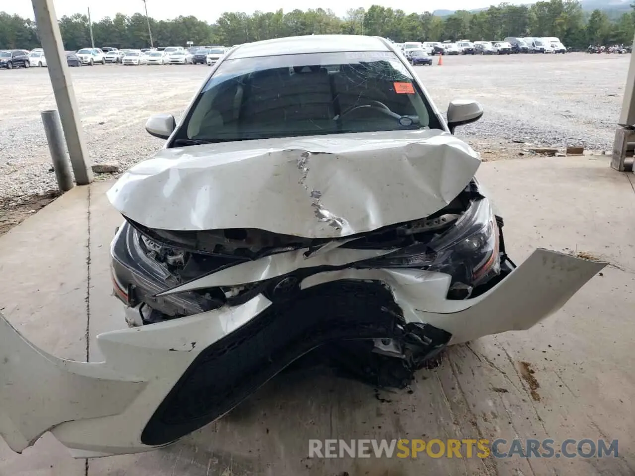 5 Photograph of a damaged car JTDEPRAE5LJ007279 TOYOTA COROLLA 2020