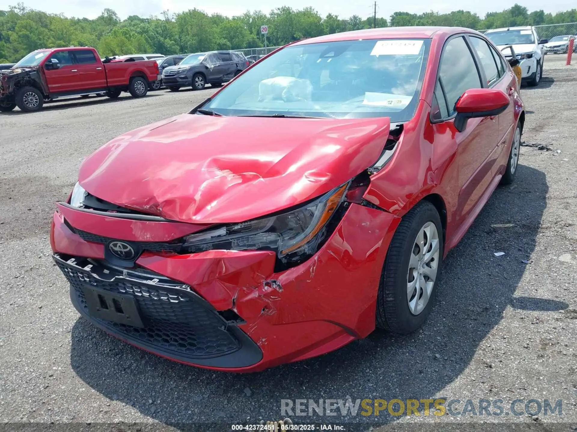 6 Photograph of a damaged car JTDEPRAE5LJ011820 TOYOTA COROLLA 2020