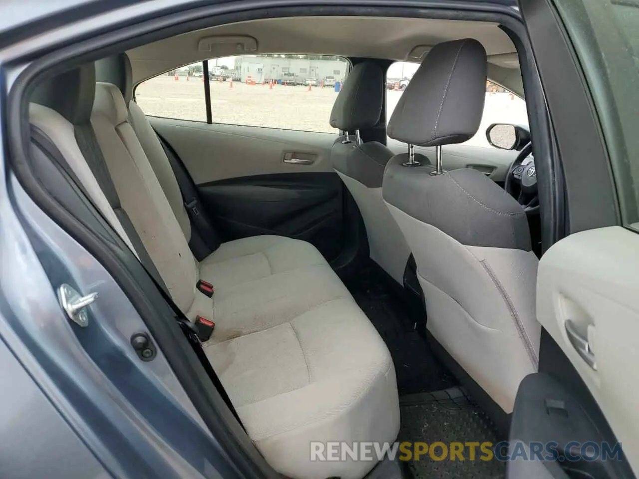 10 Photograph of a damaged car JTDEPRAE5LJ021666 TOYOTA COROLLA 2020