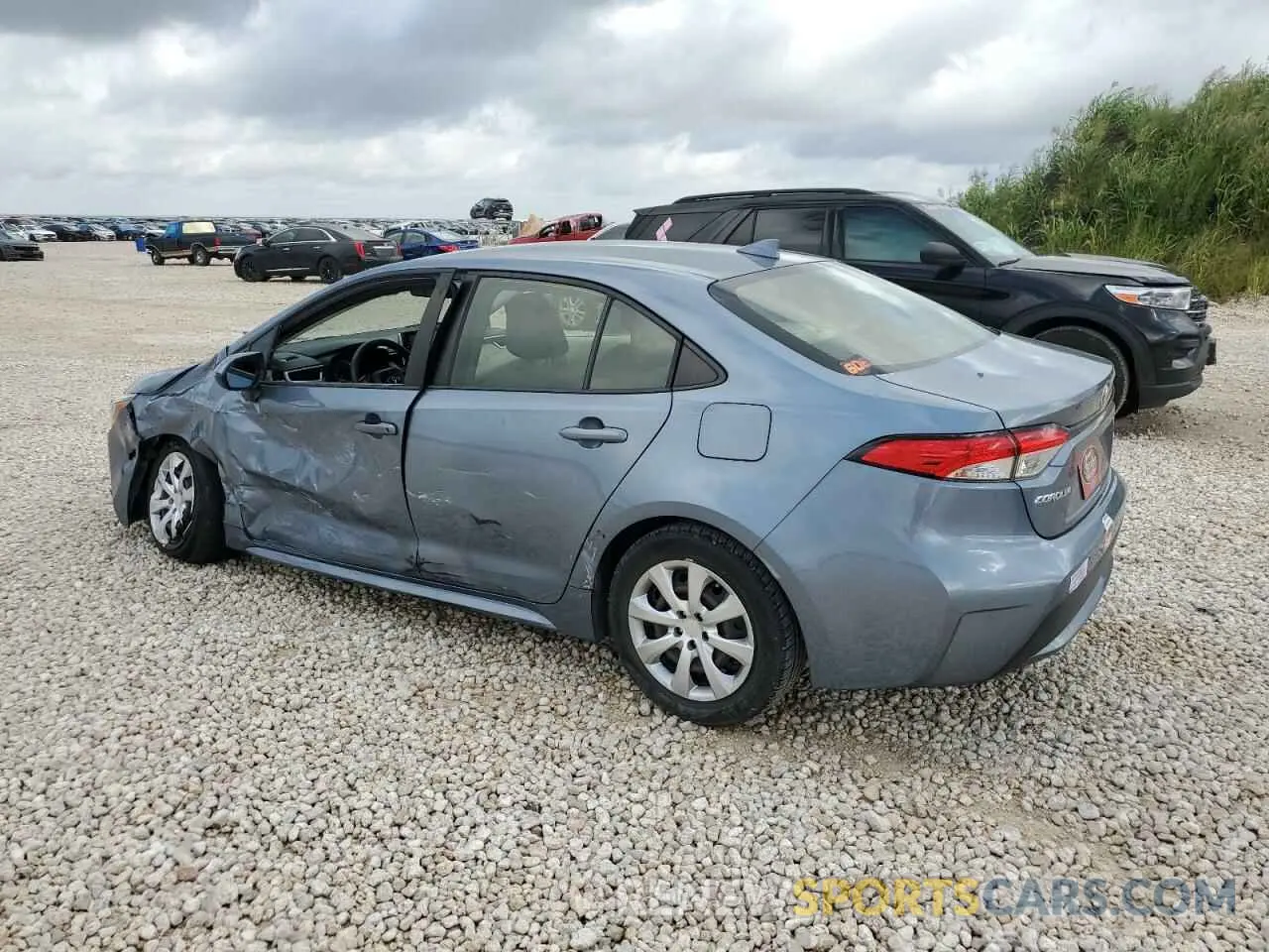 2 Photograph of a damaged car JTDEPRAE5LJ021666 TOYOTA COROLLA 2020