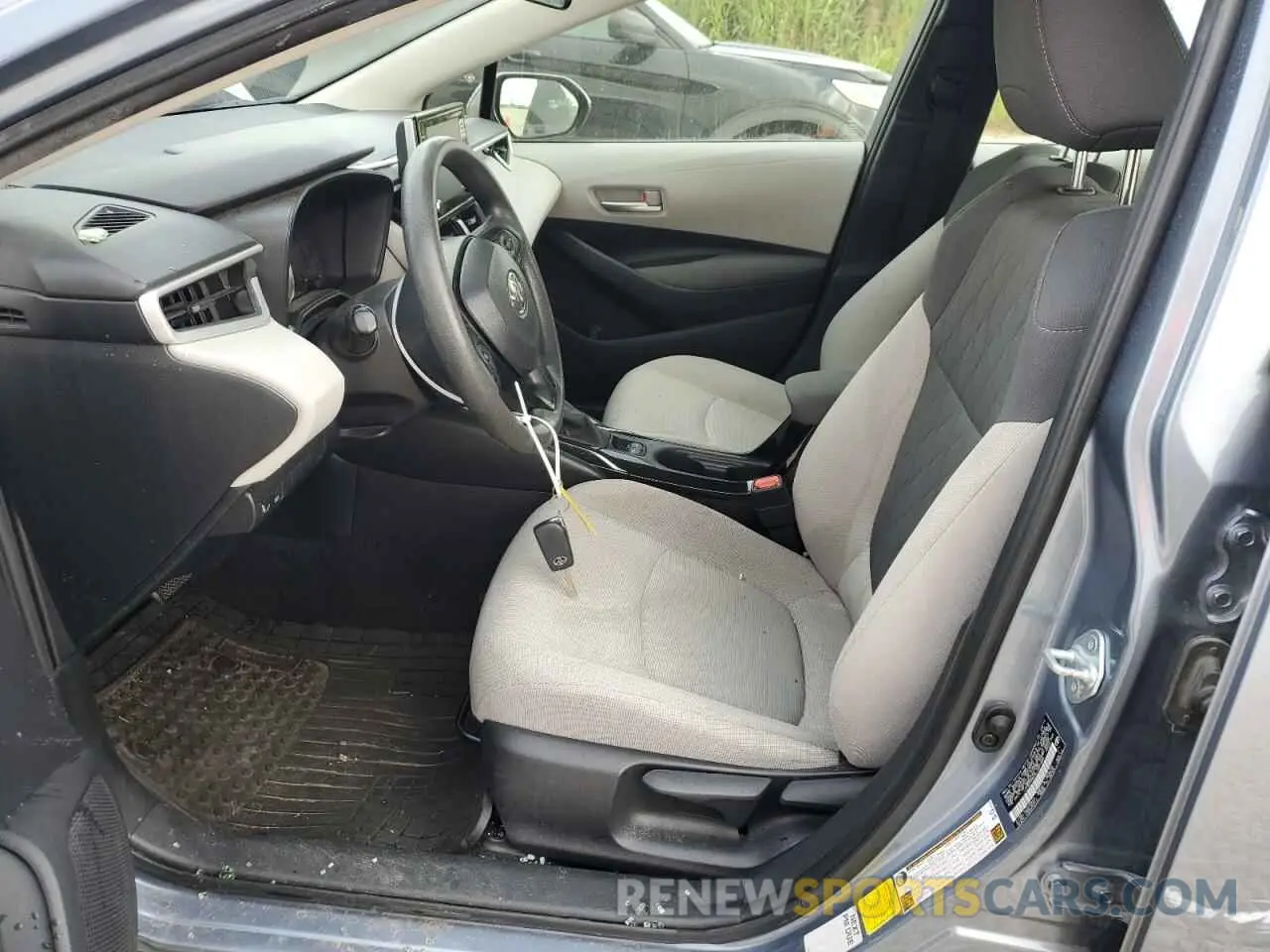 7 Photograph of a damaged car JTDEPRAE5LJ021666 TOYOTA COROLLA 2020