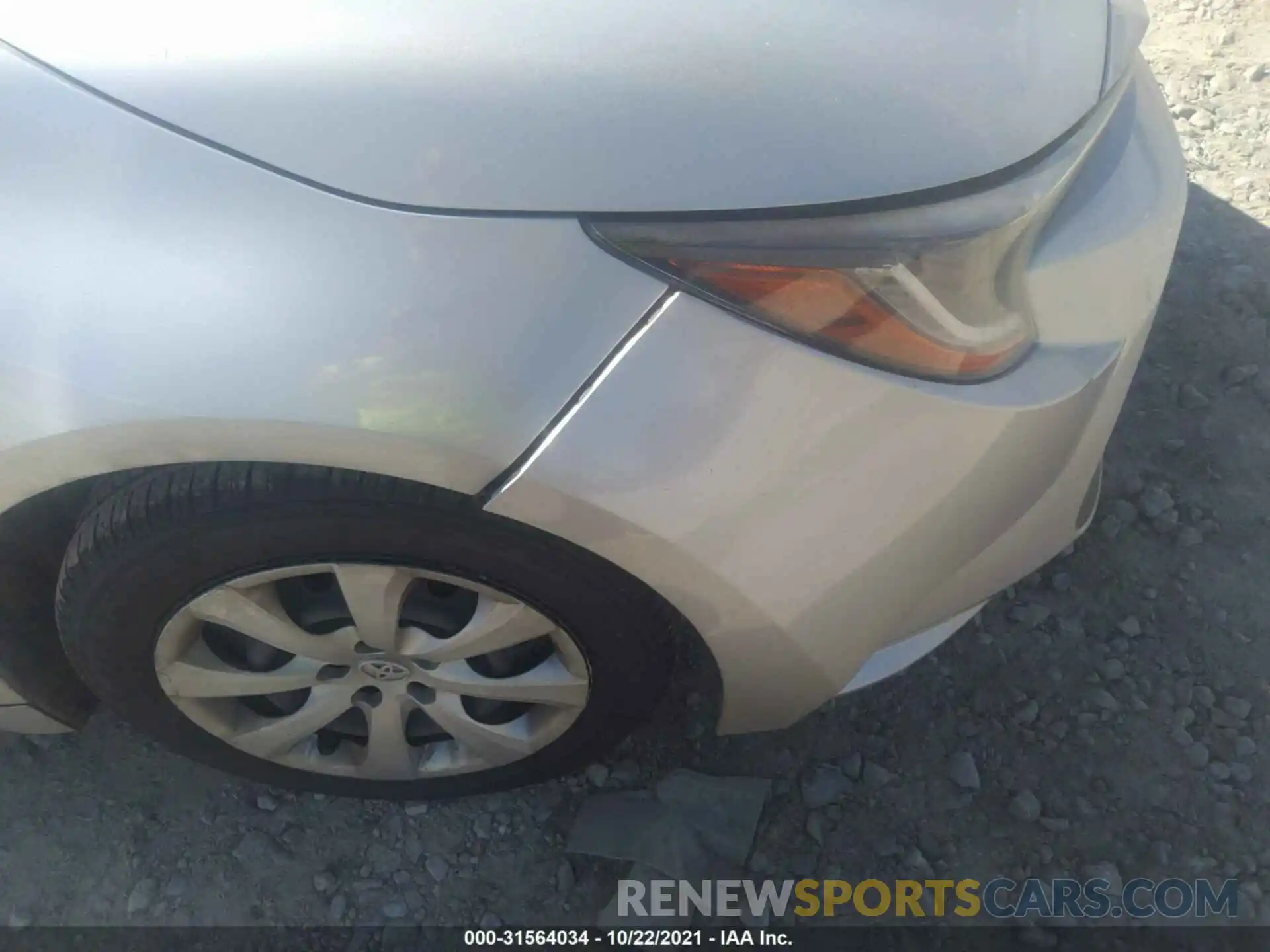 6 Photograph of a damaged car JTDEPRAE5LJ026754 TOYOTA COROLLA 2020