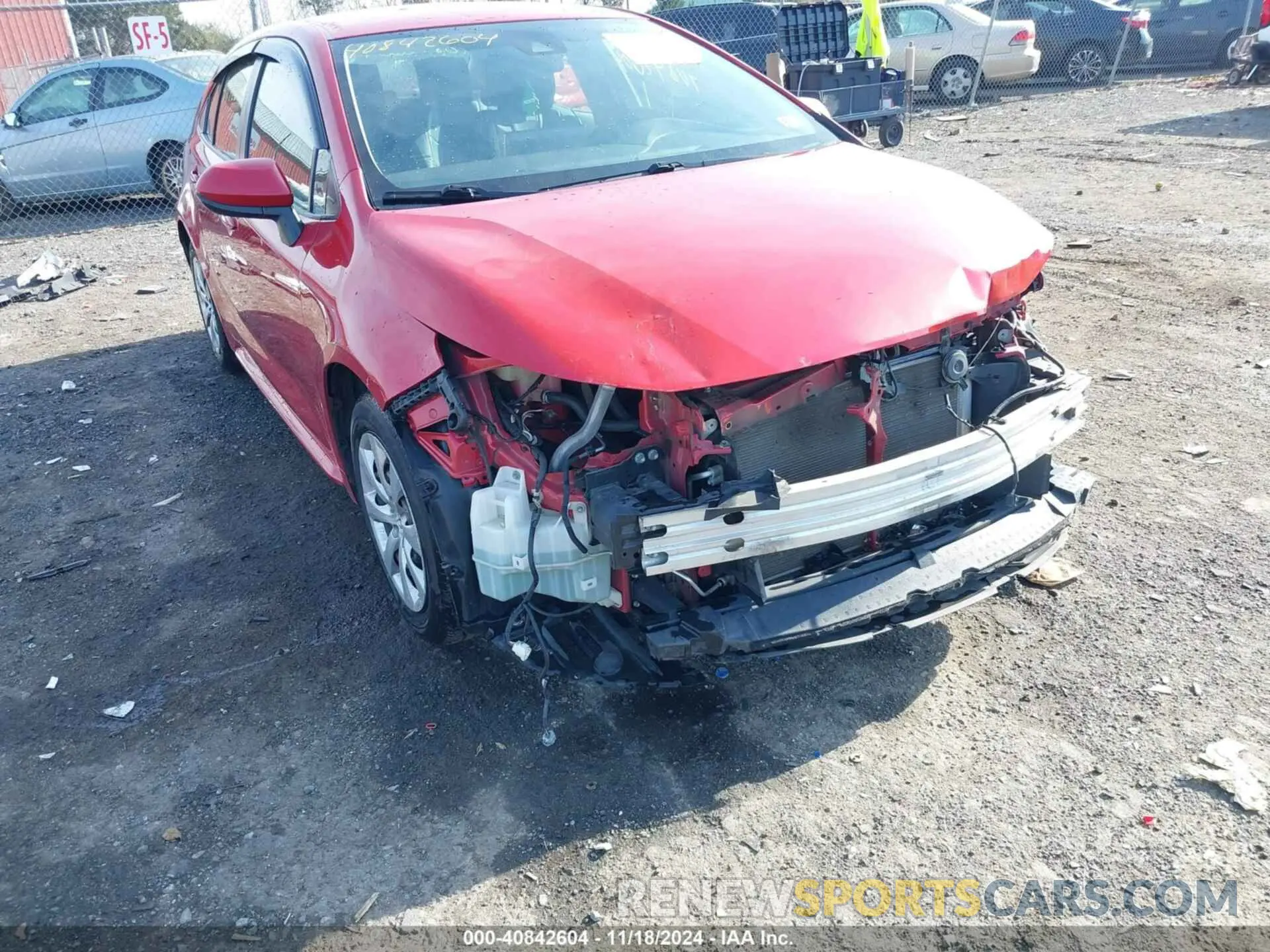 18 Photograph of a damaged car JTDEPRAE5LJ034059 TOYOTA COROLLA 2020
