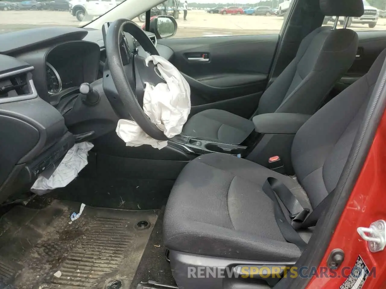 7 Photograph of a damaged car JTDEPRAE5LJ043022 TOYOTA COROLLA 2020