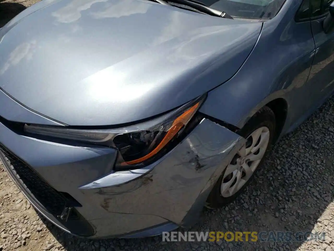 9 Photograph of a damaged car JTDEPRAE5LJ043084 TOYOTA COROLLA 2020