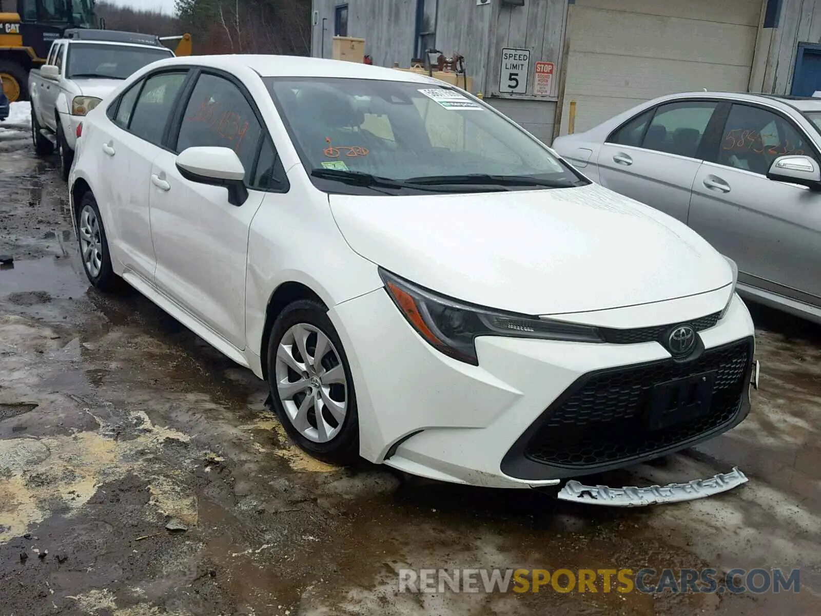 1 Photograph of a damaged car JTDEPRAE5LJ043845 TOYOTA COROLLA 2020
