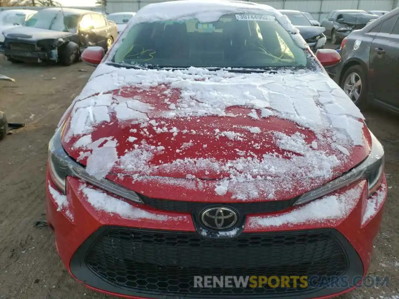 9 Photograph of a damaged car JTDEPRAE5LJ043926 TOYOTA COROLLA 2020