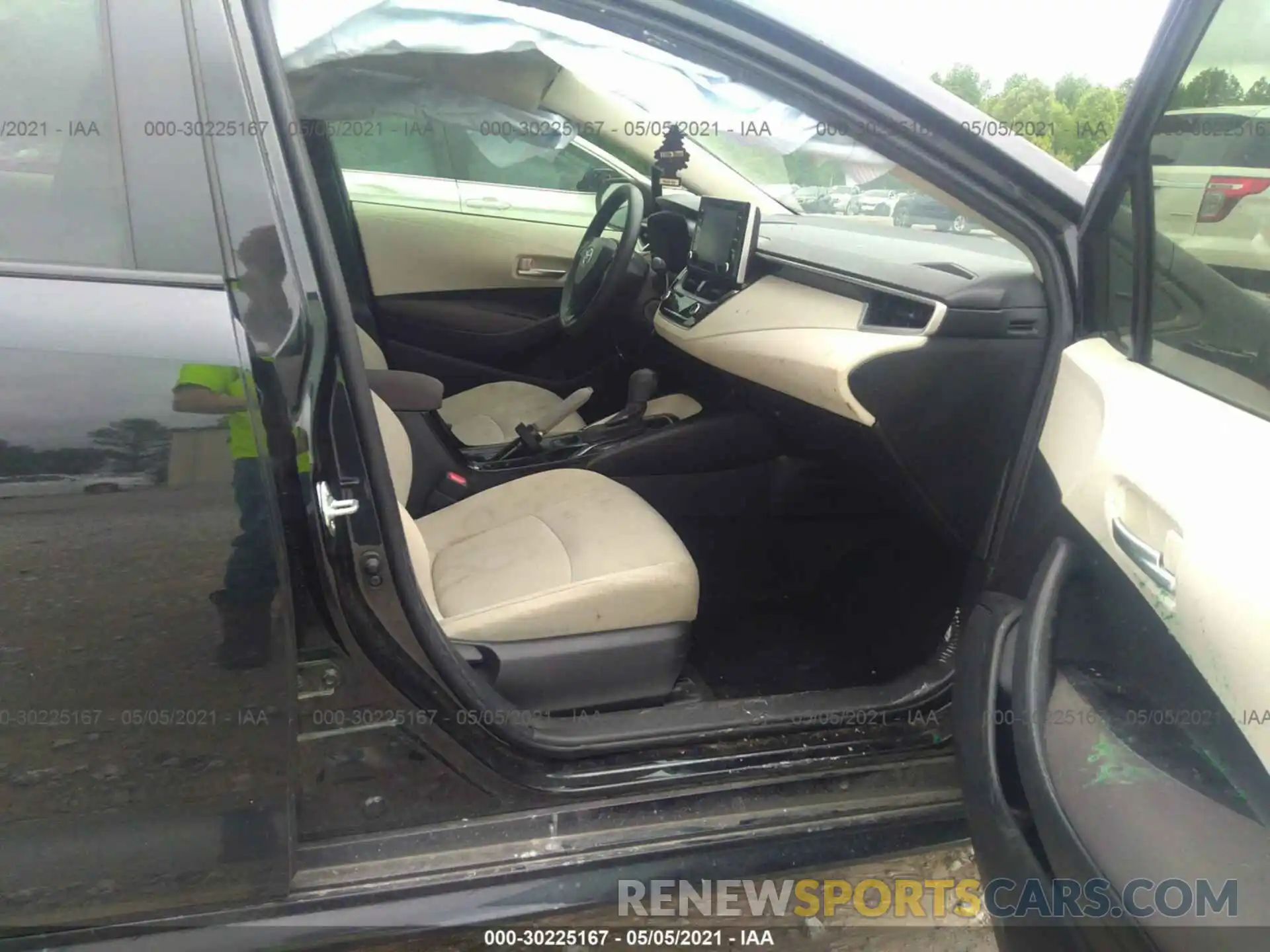 5 Photograph of a damaged car JTDEPRAE5LJ053114 TOYOTA COROLLA 2020