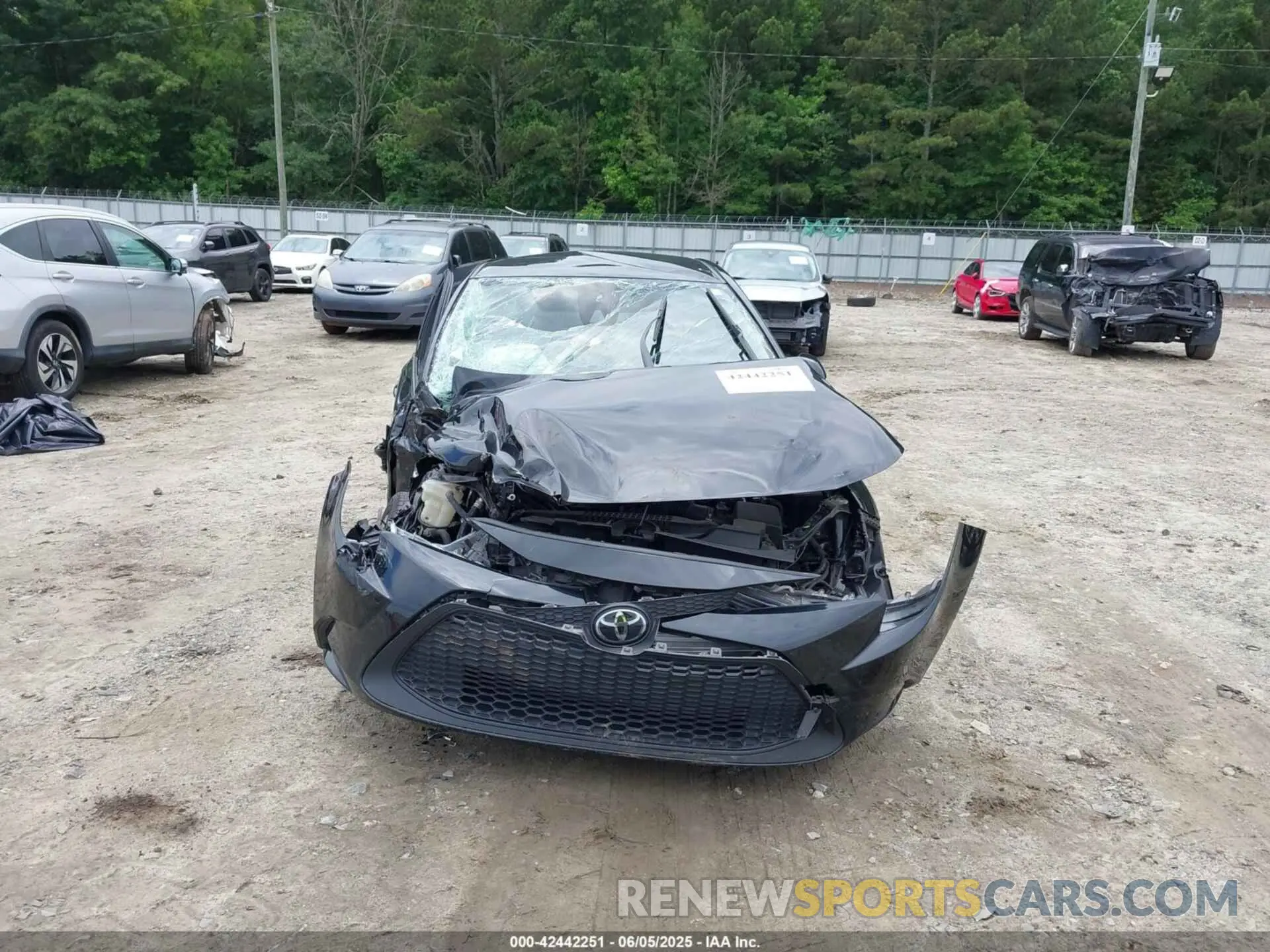 12 Photograph of a damaged car JTDEPRAE5LJ059267 TOYOTA COROLLA 2020