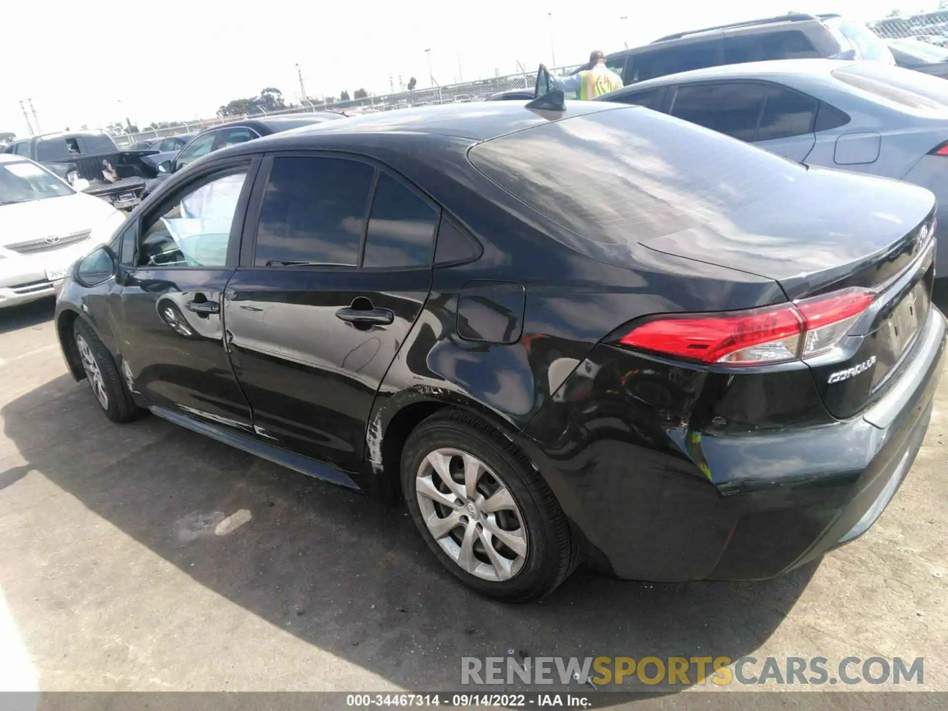 3 Photograph of a damaged car JTDEPRAE5LJ064873 TOYOTA COROLLA 2020