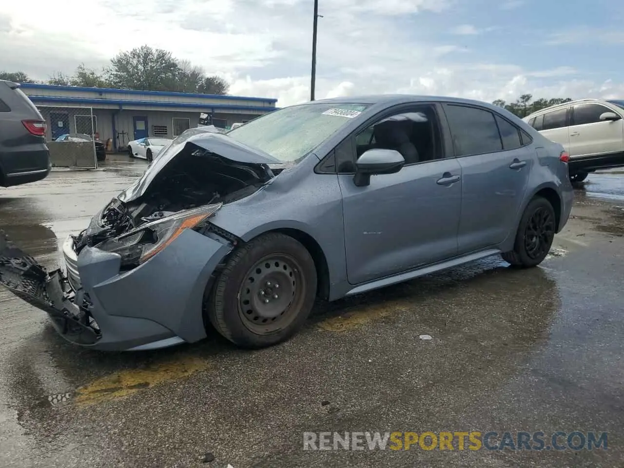 1 Photograph of a damaged car JTDEPRAE5LJ072701 TOYOTA COROLLA 2020