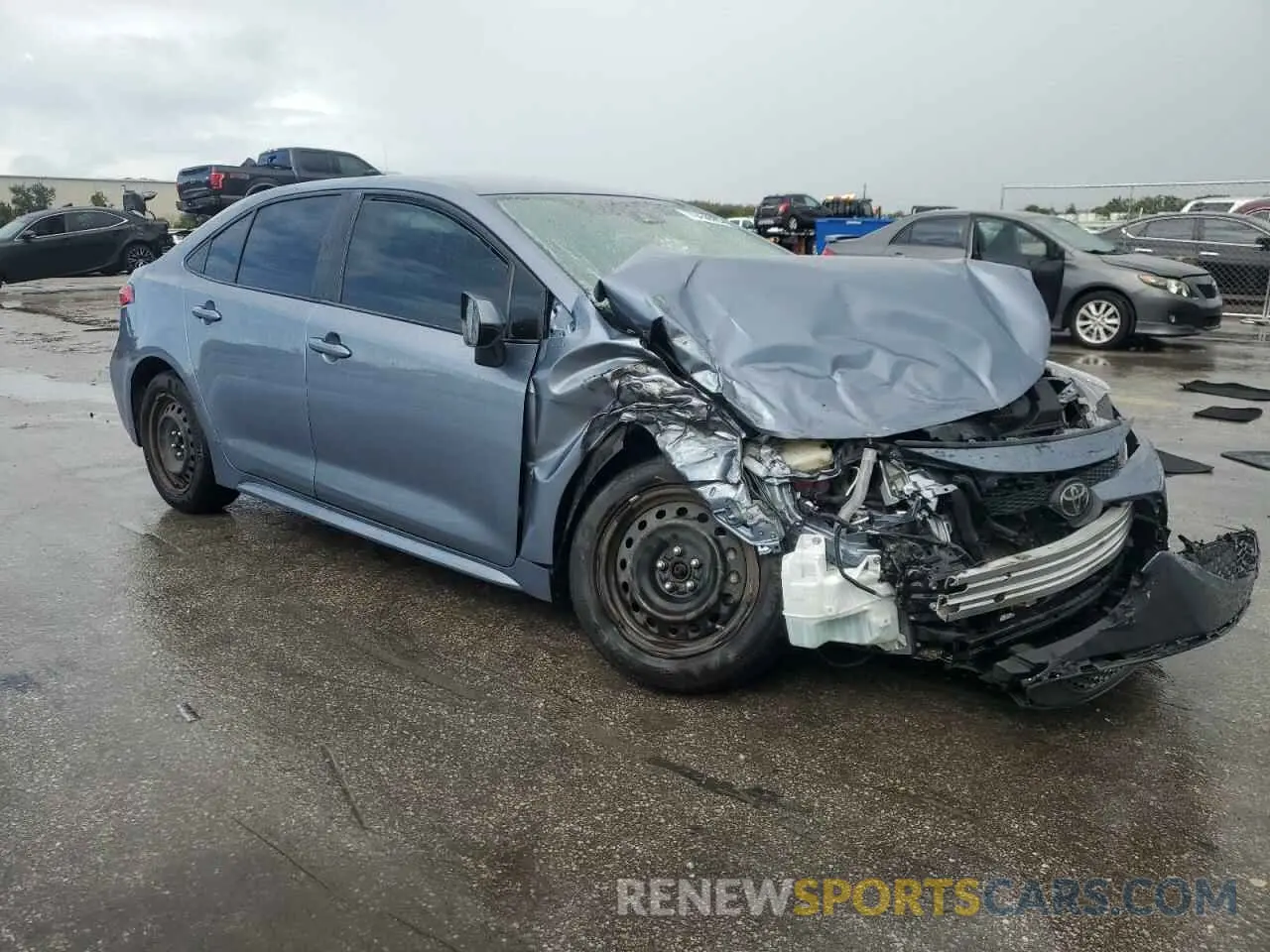 4 Photograph of a damaged car JTDEPRAE5LJ072701 TOYOTA COROLLA 2020