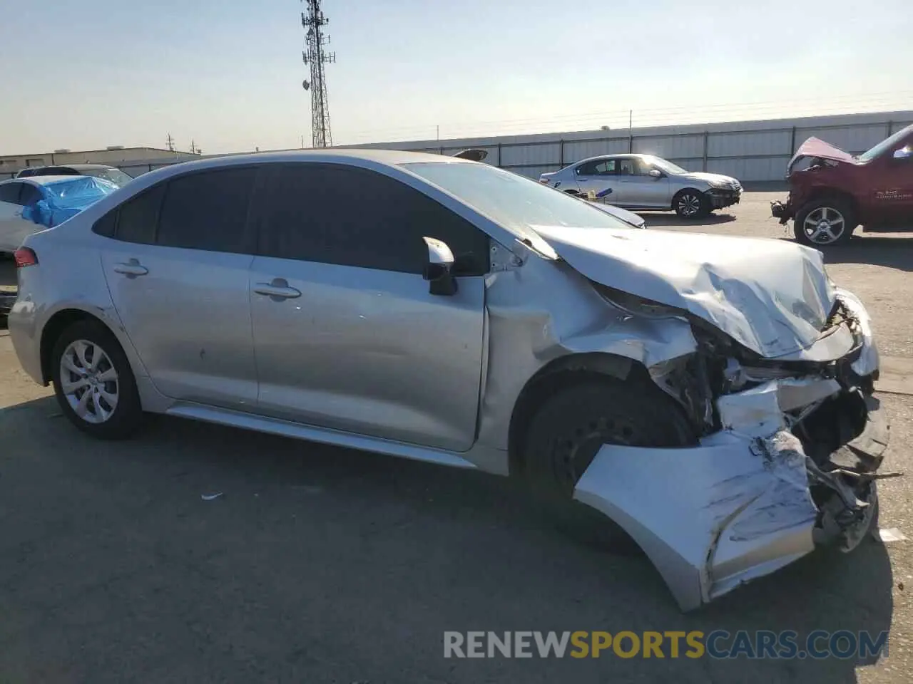 4 Photograph of a damaged car JTDEPRAE5LJ079213 TOYOTA COROLLA 2020