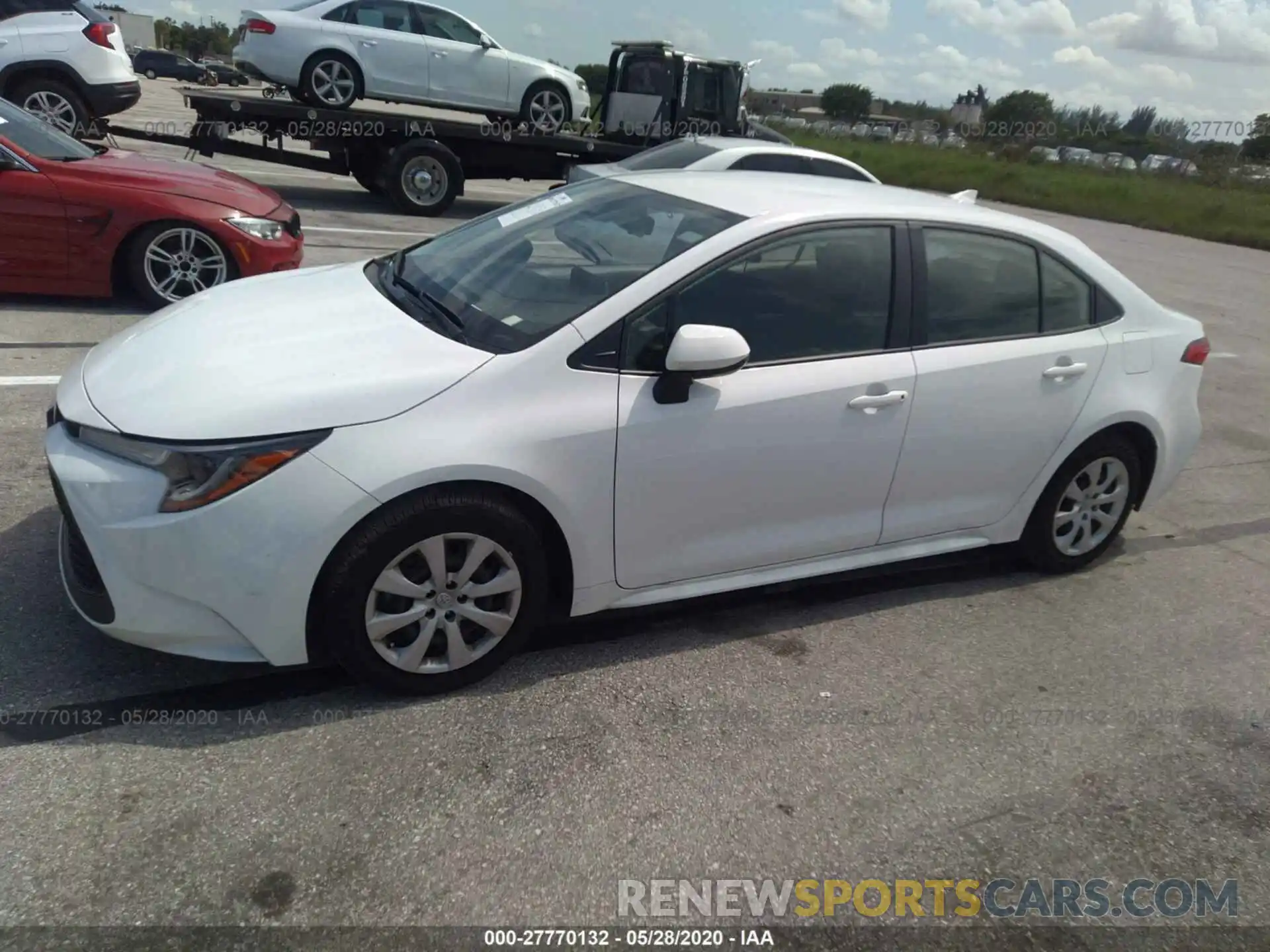 2 Photograph of a damaged car JTDEPRAE5LJ080314 TOYOTA COROLLA 2020