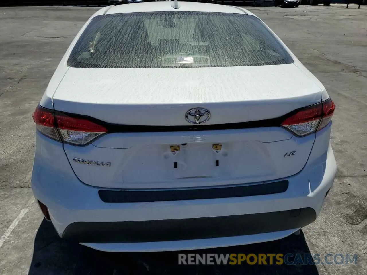 6 Photograph of a damaged car JTDEPRAE5LJ084766 TOYOTA COROLLA 2020