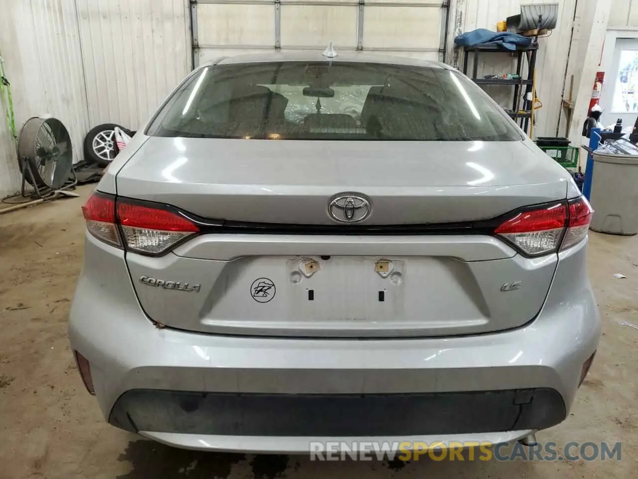 6 Photograph of a damaged car JTDEPRAE5LJ087568 TOYOTA COROLLA 2020