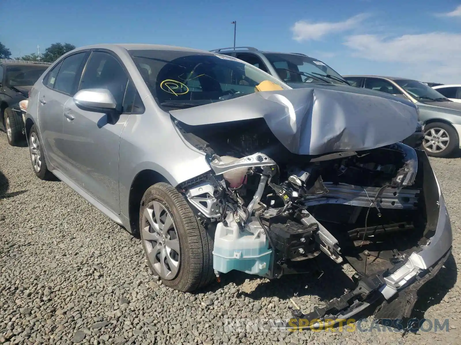 1 Photograph of a damaged car JTDEPRAE5LJ093872 TOYOTA COROLLA 2020