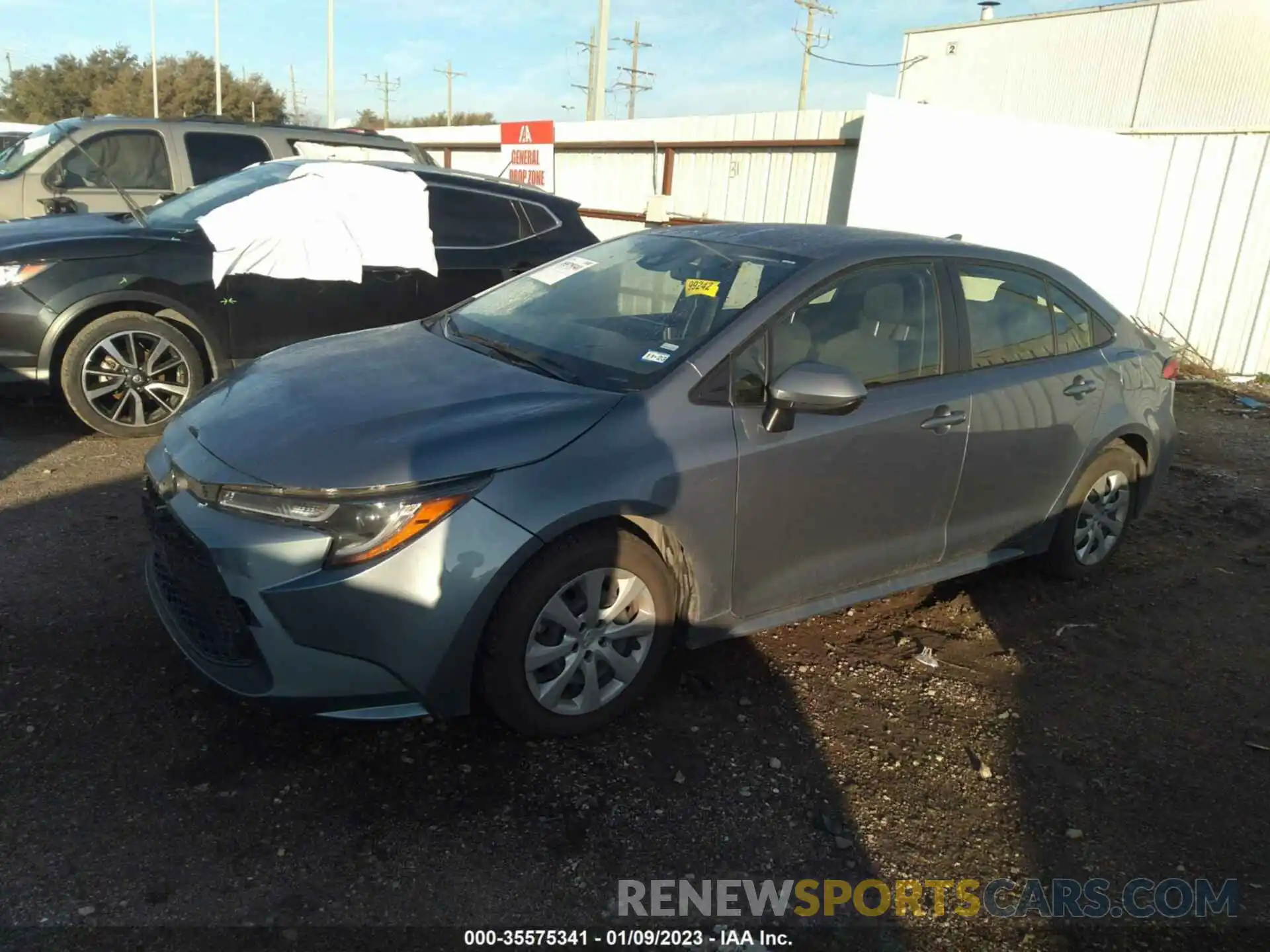 2 Photograph of a damaged car JTDEPRAE5LJ094813 TOYOTA COROLLA 2020