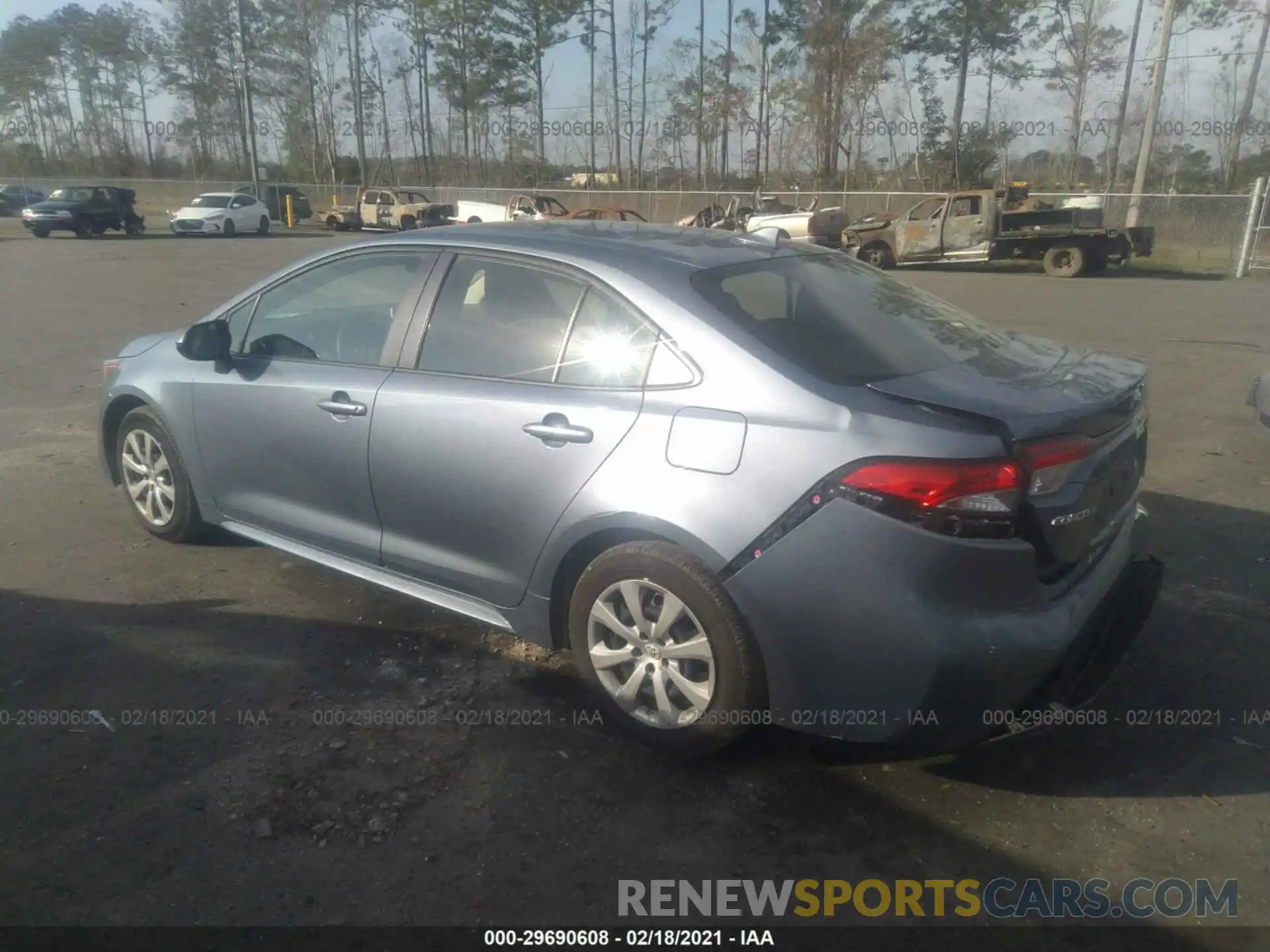 3 Photograph of a damaged car JTDEPRAE5LJ099056 TOYOTA COROLLA 2020