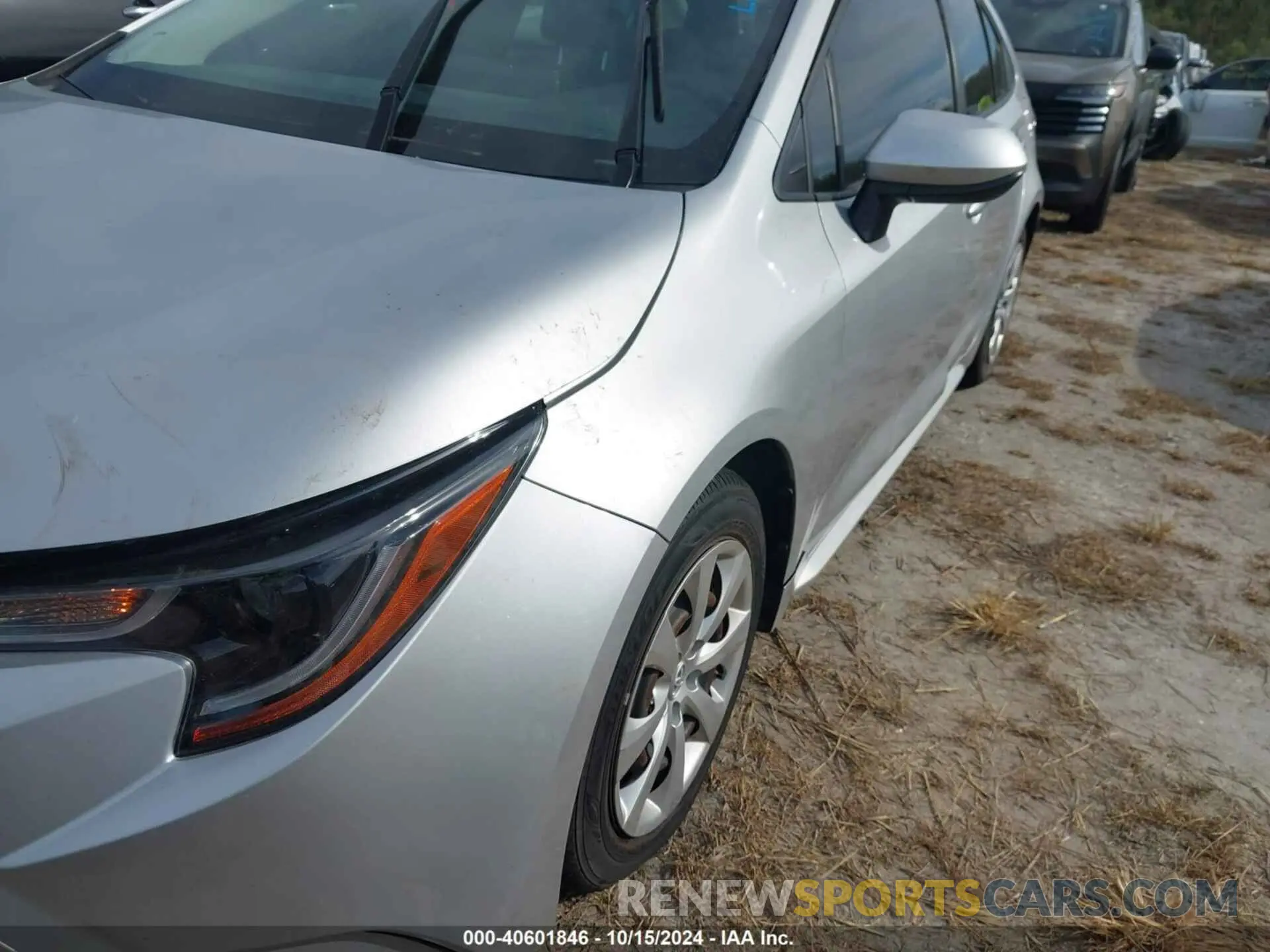 12 Photograph of a damaged car JTDEPRAE5LJ101873 TOYOTA COROLLA 2020