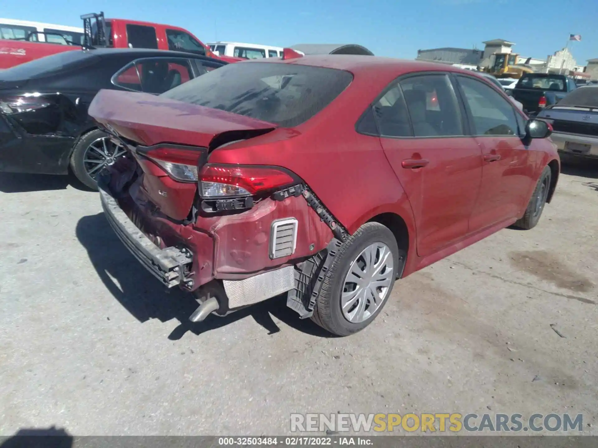 4 Photograph of a damaged car JTDEPRAE5LJ103140 TOYOTA COROLLA 2020