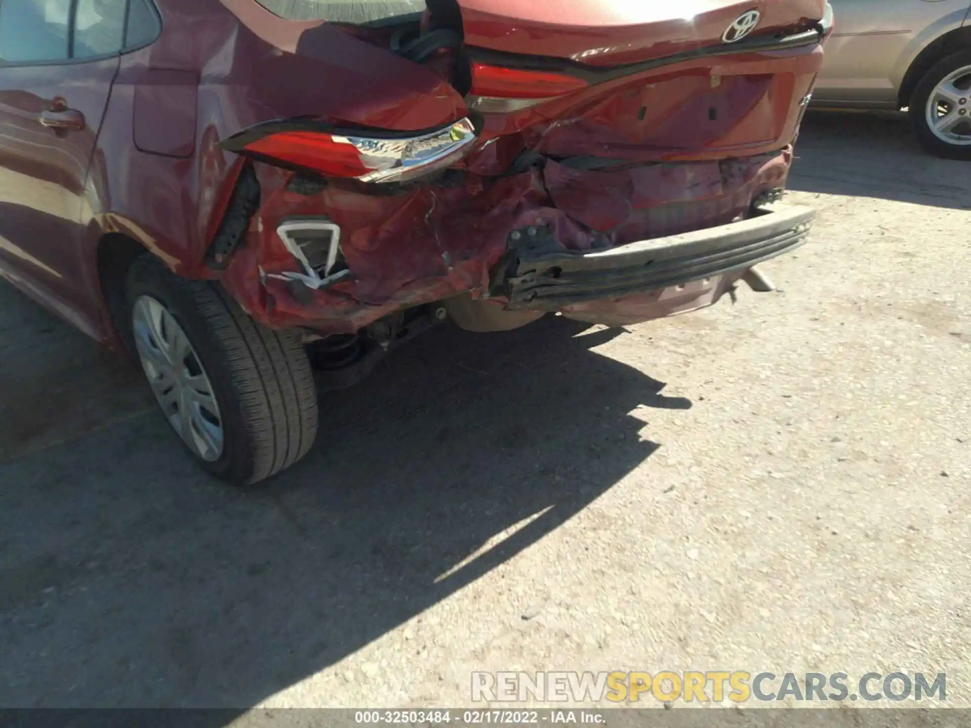 6 Photograph of a damaged car JTDEPRAE5LJ103140 TOYOTA COROLLA 2020