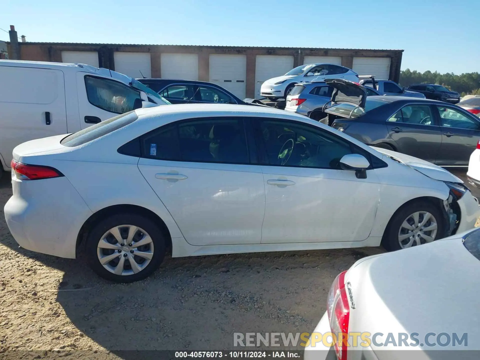 13 Photograph of a damaged car JTDEPRAE5LJ106877 TOYOTA COROLLA 2020