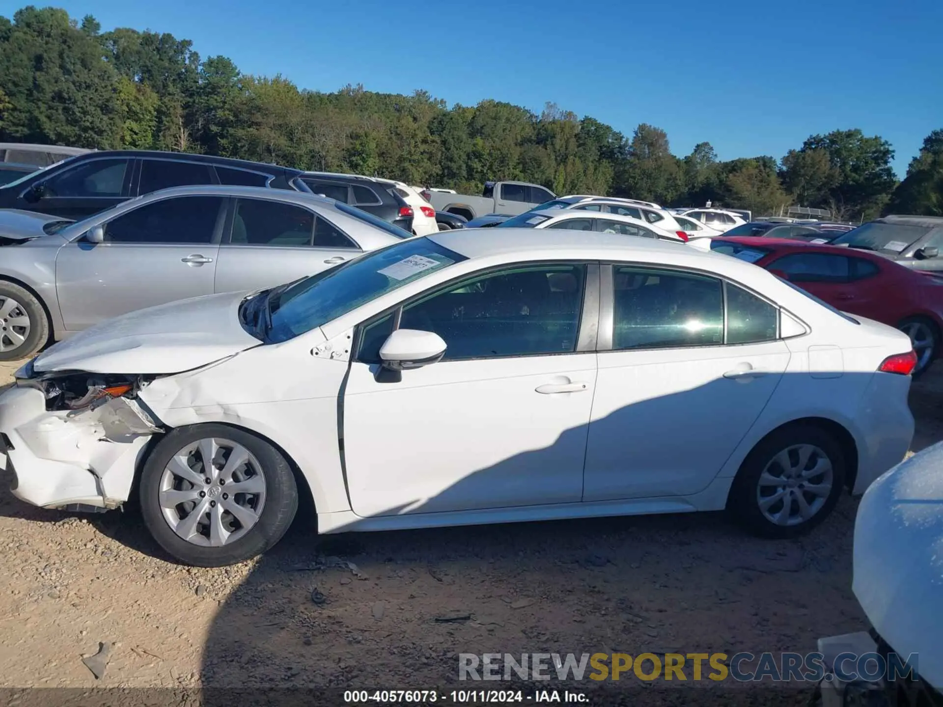 14 Photograph of a damaged car JTDEPRAE5LJ106877 TOYOTA COROLLA 2020